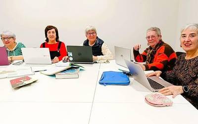 WikiEmakumeok proiektua ezagutu dugu