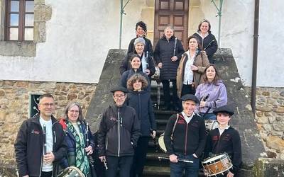 Durangaldeko Txistulari Egunaren 70. urteurrena ospatu dute gaur Abadiñon