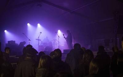 Not taldearen soinu bandarekin ospatu dute Urduñako 25. Gazte Eguna