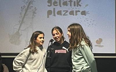 Errikotxia taldea finalerako sailkatu da Gelatik Plazara Txapelketan