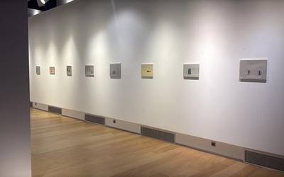 'Haizearen kolorea' erakusketa ikusgai dago Aroztegin