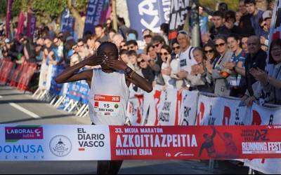 Kenyarrak nagusi, baina guztiak irabazle Azkoitia-Azpeitia proban