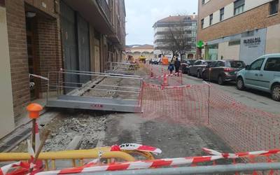 Kaleak berritzeko lanak luzatuko dira