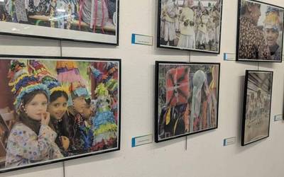 Euskal Aratosteetako argazkiak erakusketa-gelan ikusgai, aste honetan zehar