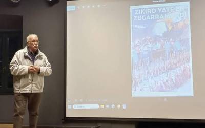 Prentsan agertutako Zugarramurdiko kontuez hitzaldi interesgarria eman dute