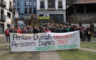 Aberastasuna banatzeko exijitu zuten, denon bizi baldintzak hobetzeko