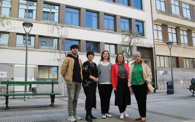 Lehen pausoa, Saibi kaleko eraikinean adinekoen zentro berria eraikitzeko