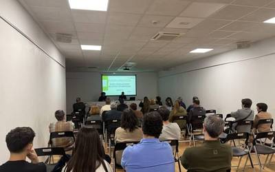 Elkar Laguntza programa aurkeztu dute jendaurrean