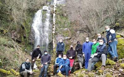 Oinaskako bidea garbitzeko auzolana eginen dute igandean