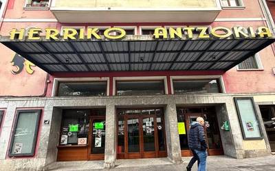 Zine eta antzerki emanaldietako prezioak merkeago, irailetik aurrera