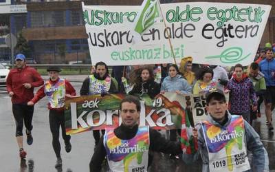 [ARGAZKI GALERIAK]: 19. Korrika iruditan