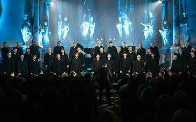 Suhar Koruak emanaldia eskainiko du igandean Lesakan