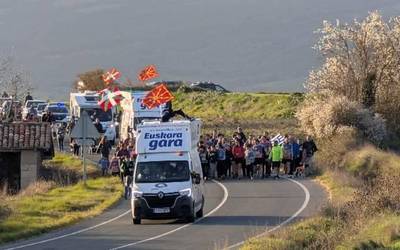 Korrika Arabako lurretan zehar