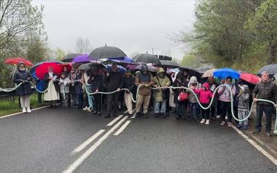 Gurutze bidearen bueltan, Gipuzkoako fededunen topaleku izan da Oñati