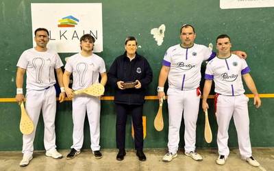 Udaberri Sariko txapelak ihes egin die Aranberriri eta Zubillagari