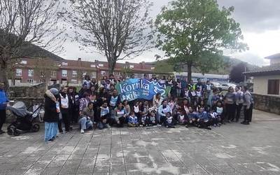 Okondoko txikiek ere egin zute Korrika ostiralean