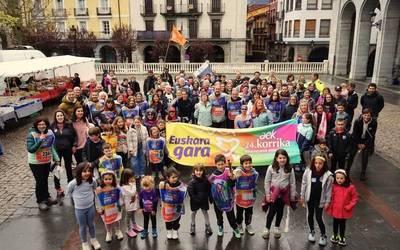 Urduñako auzo guztietara zabaldu dute euskara