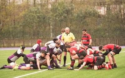 Txanponaren bi aldeak Arrasate Errugbi Taldeko senior mailako ekipoentzat