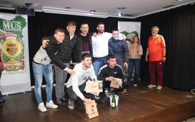 Etxarriarrak Euskal Herriko Mus Txapelketako txapeldunordeak