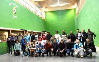 Josu Gamiok eta Mikel Igoak irabazi dute Antxitonea trinketeko 76. paleta goma txapelketa nagusia