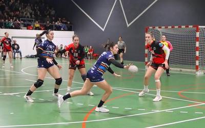 Munduko eta Euskal Herriko eskubaloiak erakusteko duena, elkartuta, Zubikoan