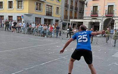 Apirilaren 5era arte eman daiteke izena plazako pala txapelketetan