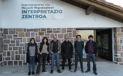 Lizarietako ingurumenaren eta hegazti migratzaileen interpretazio zentroa irekia egunotan