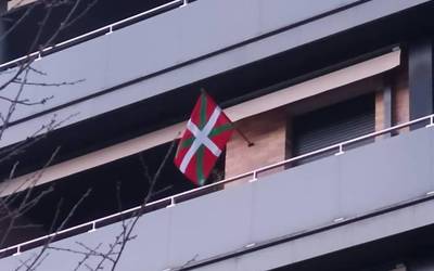Aberri eguna ospatzeko ekitaldiak Baionan, Iruñean, Bilbon eta Gernikan