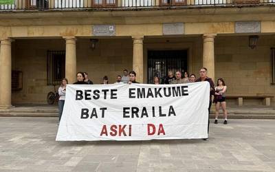 Basauriko hilketa matxista salatu dute Elgetan