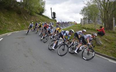 Azkoitian zehar ibiliko da Euskal Herriko Itzulia ostiralean eta zapatuan