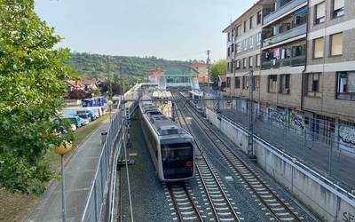 EH Bilduk Uribe Kostan metroaren maiztasuna berehala handitzea eskatu du