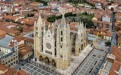 Astelehenean eman daiteke izena Lagunandreren Leonerako bidaian