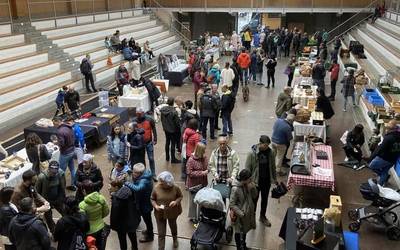 Julen Magoa domekako azokan Abadiñon