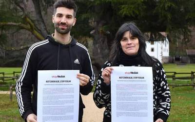 «Desazkundea eta berriztagarriak, biak behar dira»