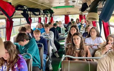 Varsovia autobusez ezagutu zuten Laudio Institutuko ikasleek ostiralean