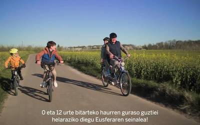 “Eusfera”, familian euskaraz gozatzeko ekimena egingo da maiatzean