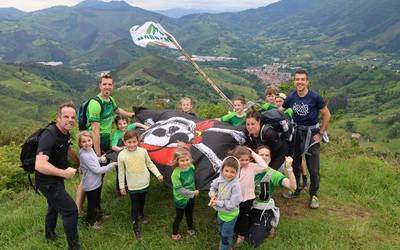 Mendizaleak Morkaikoren Egunaren bueltan batzera deitu ditu Morkaikok