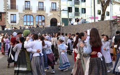 Salgai daude Itziarko Erromeria Eguneko bazkarirako sarrerak