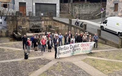Maiatzaren 7an Gasteizen mobilizatuko dira gutxieneko pentsioen eta LGSren arteko parekidetasuna exijitzeko