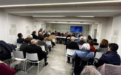 Soraluzeko Nagusien Kontseiluaren ekimenez, "Dieta orekatua" tailerra eskainiko da apirilaren 17an adineko pertsonentzako