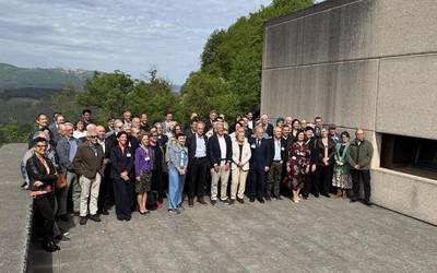 Jakiundek lau kide berrirekin egin du udaberriko bilkura Arantzazulaben