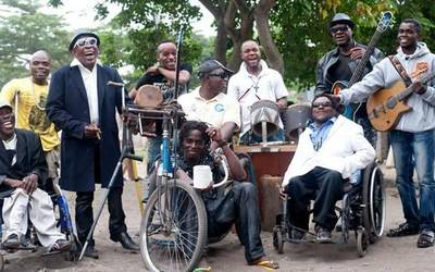 'Staff Benda Bilili' talde kongoarra: "hi, begira zan itxuratik harago!"