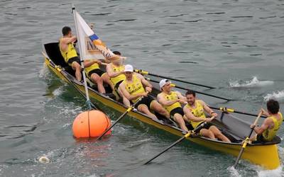 Absolutu mutilak garaile, Gipuzkoako Trainerilla Ligaren estreinaldian