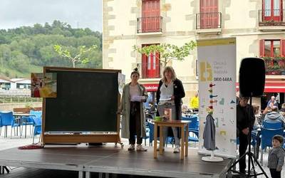 Karmele Esnalen familiak jaso du IV. Elbira Zipitria aitortza