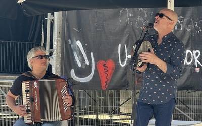 Xabier Diaz hirukotearen kontzertuko argazkiak