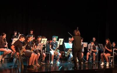 Antzuola izan da oraingoan Debagoieneko musika eskolen topaleku