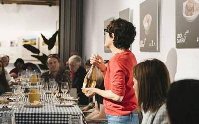 Bueltan da Txakomic! Sormena eta dastamena uztartzen dituen hitzordua