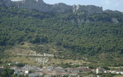 Herri lurren aprobetxamenduko ordenantza aldatuko du kontzejuak