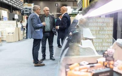 Katealde Gourmets Azokan parte hartzen ari da