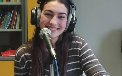 Liburuaren egunaren inguruan aritu zaigu Maddi Saralegi Urrutia ikaslea Bilbotik